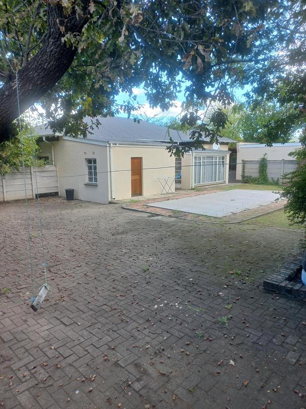 4 Bedroom Property for Sale in Balmoral Eastern Cape